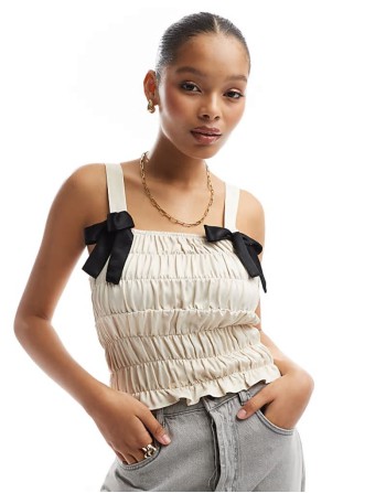 satin contrast bow detail cami top in ivory