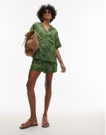 co-ord satin resort shirt in green palm print